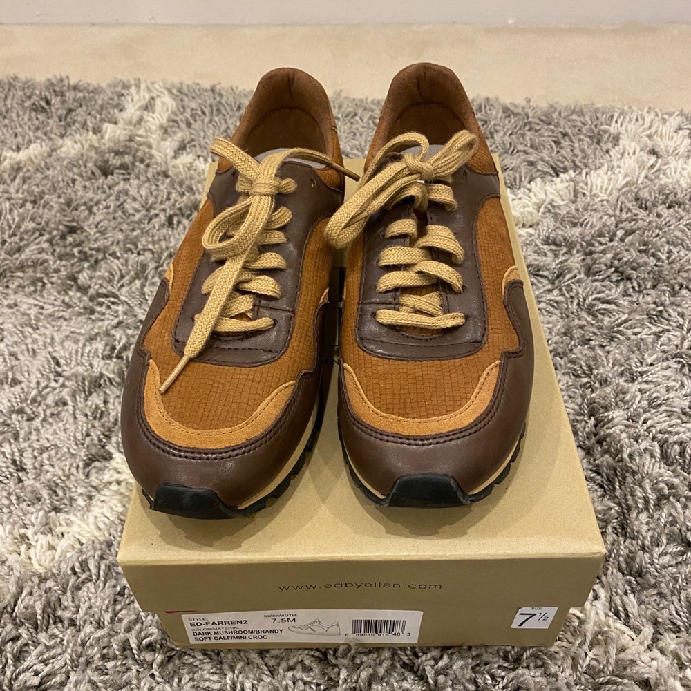 Ellen DeGeneres - Sneakers